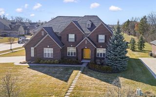 6789 Merrick Drive, Troy, MI 48098