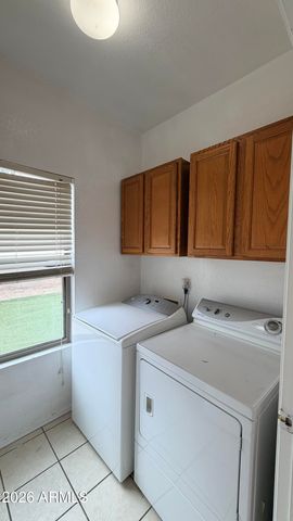 689 E SPRINGFIELD Place, Chandler, AZ 85286