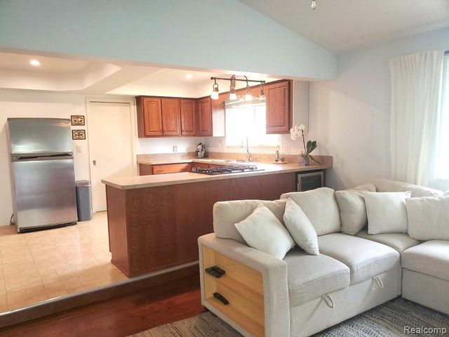 37515 Agar Drive, Sterling Heights, MI 48310