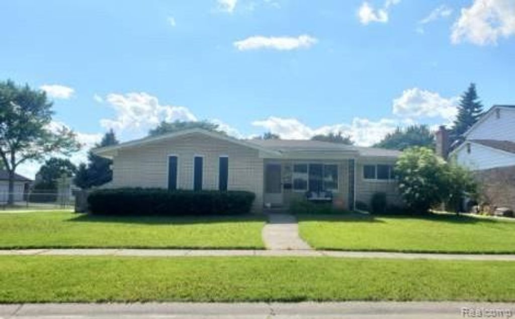 37515 Agar Drive, Sterling Heights, MI 48310