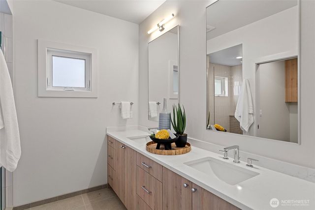 9307 132nd Avenue NE, Kirkland, WA 98033