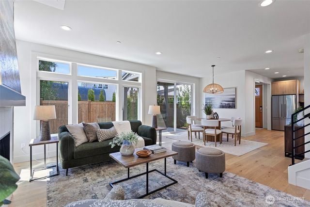 9307 132nd Avenue NE, Kirkland, WA 98033