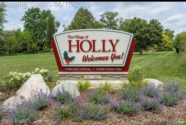 515 Dockside Circle 28, Holly Township, MI 48442