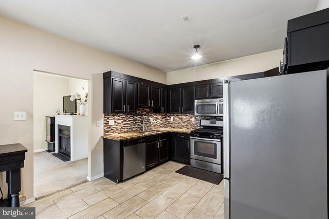 80 CHADWICK CIR, Eagleville, PA 19403