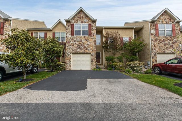 80 CHADWICK CIR, Eagleville, PA 19403