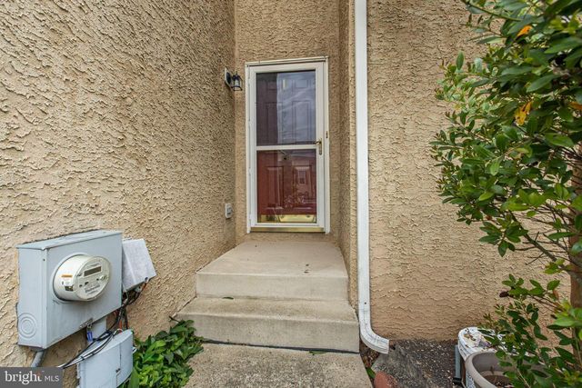 80 CHADWICK CIR, Eagleville, PA 19403