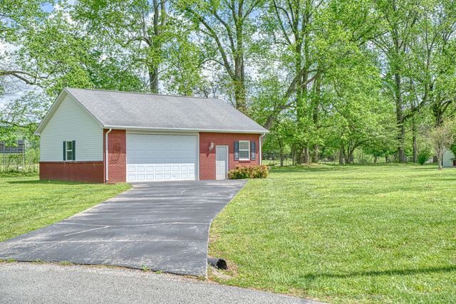 4032 Juanita Dr, NE, Cookeville, TN 38506