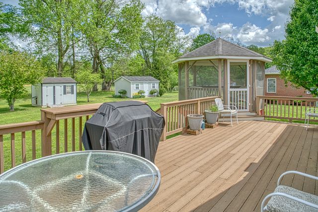 4032 Juanita Dr, NE, Cookeville, TN 38506