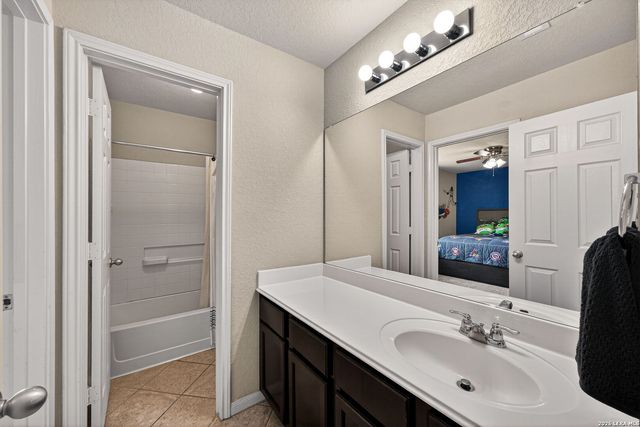 2952 Just My Style, San Antonio, TX 78245