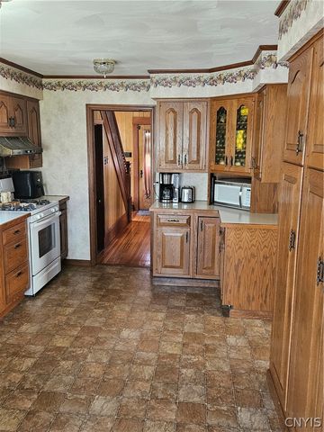 3 Glendale Place, Herkimer, NY 13350