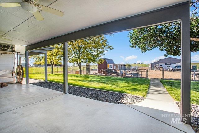 12195 S Hawk Haven Ave, Kuna, ID 83634