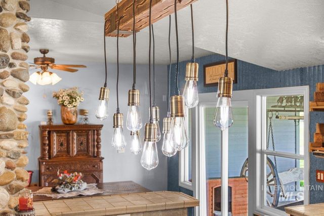 12195 S Hawk Haven Ave, Kuna, ID 83634