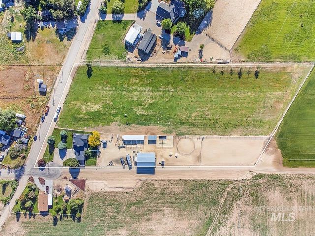 12195 S Hawk Haven Ave, Kuna, ID 83634