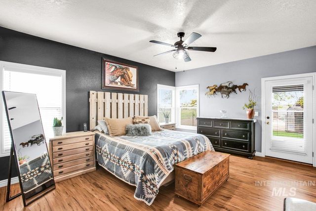 12195 S Hawk Haven Ave, Kuna, ID 83634