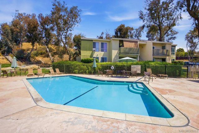 830 W Lincoln Ave 156, Escondido, CA 92026