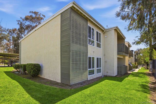 830 W Lincoln Ave 156, Escondido, CA 92026