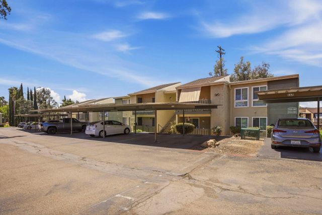 830 W Lincoln Ave 156, Escondido, CA 92026