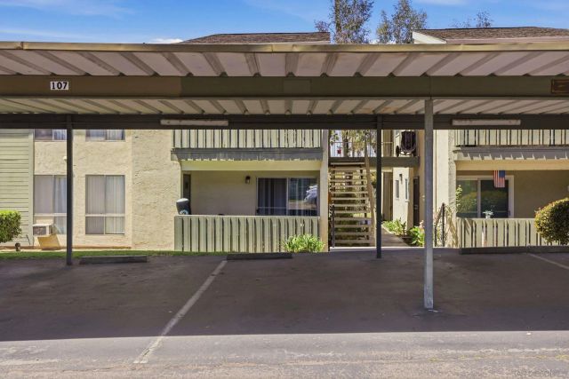 830 W Lincoln Ave 156, Escondido, CA 92026