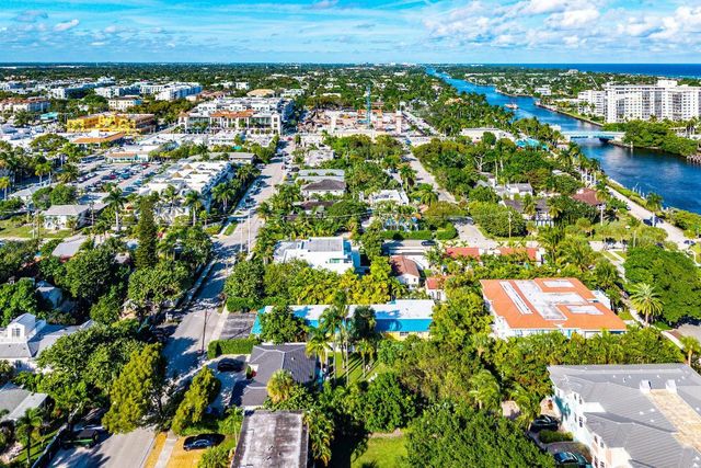 111 SE 7th Avenue A,B,C,D, Delray Beach, FL 33483