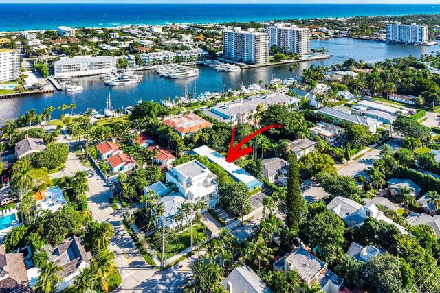 111 SE 7th Avenue A,B,C,D, Delray Beach, FL 33483