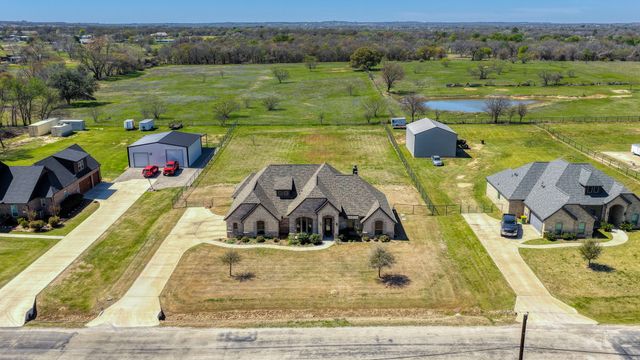 122 Altom Road, Springtown, TX 76082