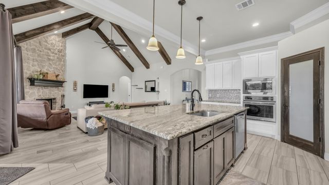 122 Altom Road, Springtown, TX 76082