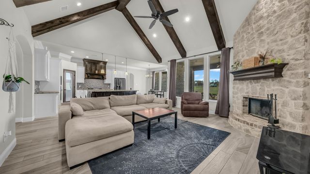 122 Altom Road, Springtown, TX 76082