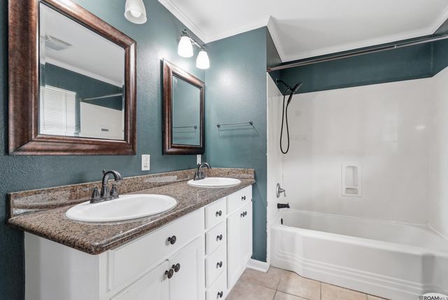 17467 Abundance Dr, Greenwell Springs, LA 70739