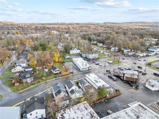 1522 Valley Drive, Syracuse, NY 13207