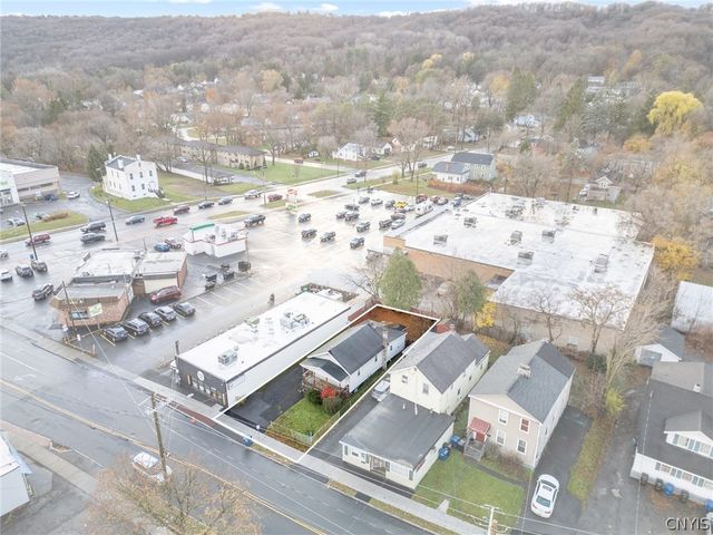 1522 Valley Drive, Syracuse, NY 13207