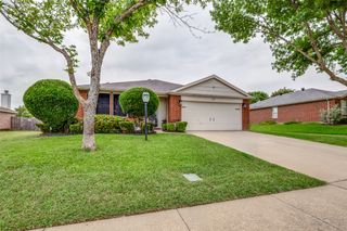 1717 Berkeley Drive, Glenn Heights, TX 75154