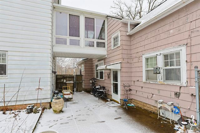 415 Lincoln Way, South Bend, IN 46601