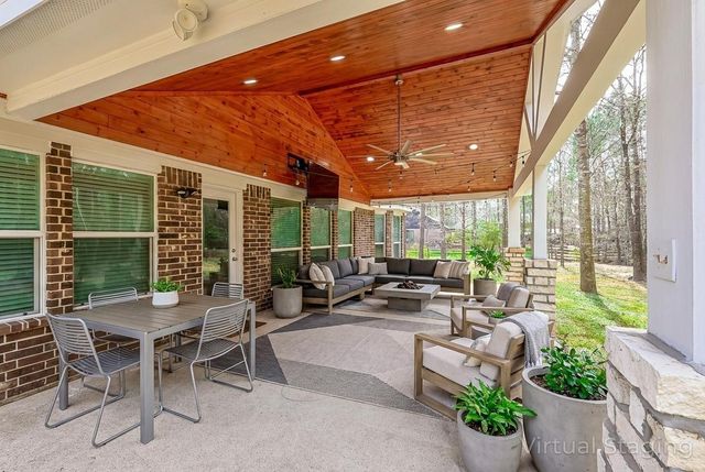 11050 Crawford Circle, Montgomery, TX 77316