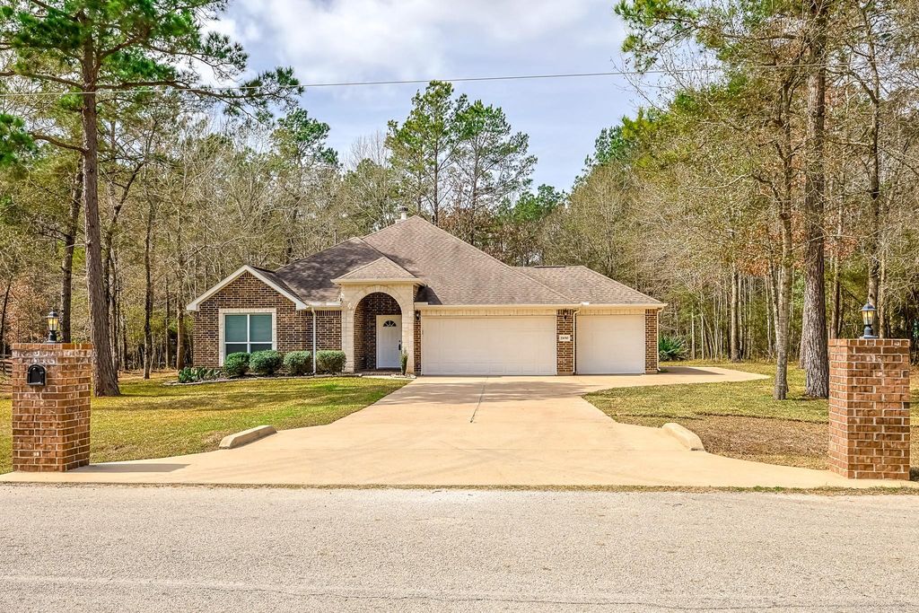 11050 Crawford Circle, Montgomery, TX 77316