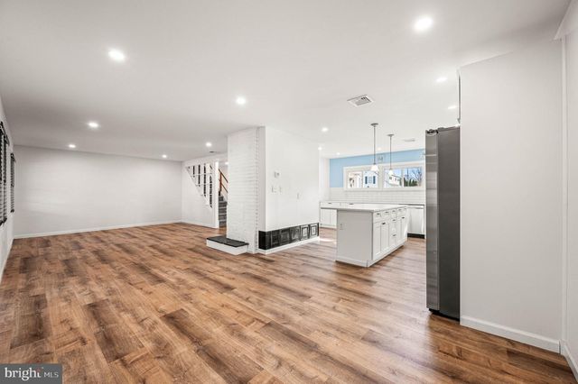 169 FORSYTHIA DR N, Levittown, PA 19056