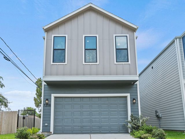 7208 Shadyvilla Lane, Houston, TX 77055