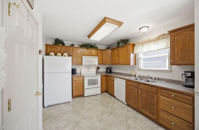 153 Gainsway Drive, Nicholasville, KY 40356