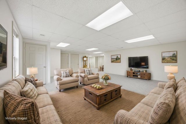 153 Gainsway Drive, Nicholasville, KY 40356