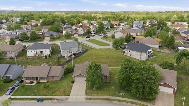 153 Gainsway Drive, Nicholasville, KY 40356