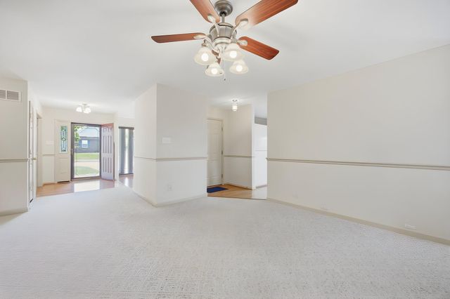 153 Gainsway Drive, Nicholasville, KY 40356