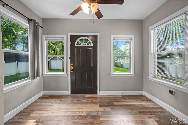 419 S Van Buren Avenue, Kirkwood, MO 63122