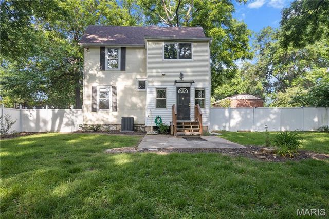 419 S Van Buren Avenue, Kirkwood, MO 63122