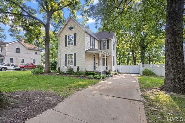 419 S Van Buren Avenue, Kirkwood, MO 63122