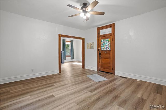 419 S Van Buren Avenue, Kirkwood, MO 63122
