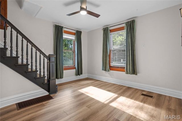 419 S Van Buren Avenue, Kirkwood, MO 63122