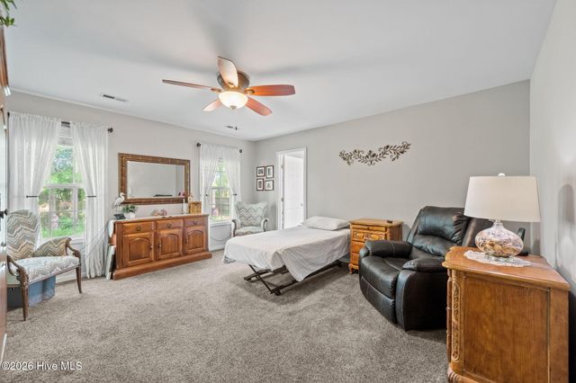 309 Osprey Point Drive, Sneads Ferry, NC 28460