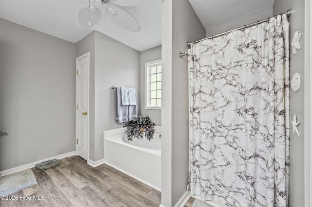 309 Osprey Point Drive, Sneads Ferry, NC 28460