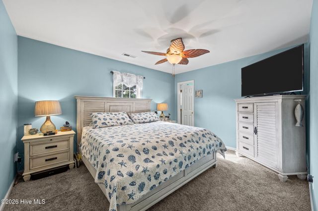 309 Osprey Point Drive, Sneads Ferry, NC 28460