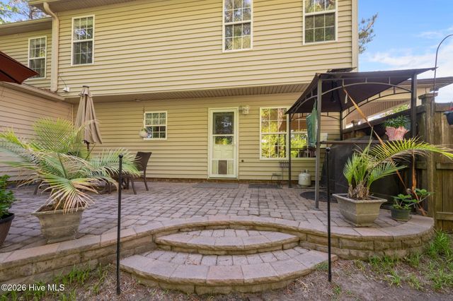 309 Osprey Point Drive, Sneads Ferry, NC 28460