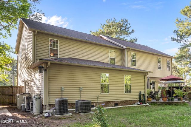 309 Osprey Point Drive, Sneads Ferry, NC 28460